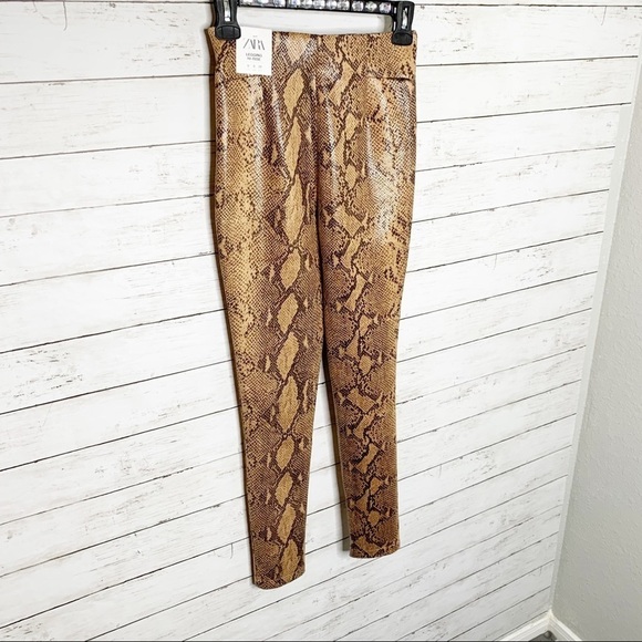 Zara Bloggers Favorite High Rise Zip Ankle Animal Snakeskin Print Leggings - Picture 8 of 15
